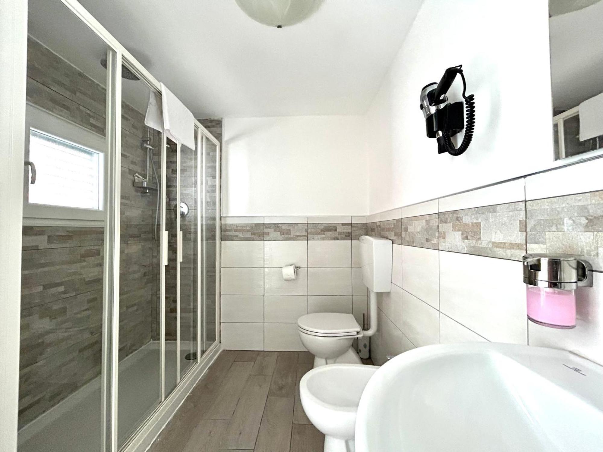 Fezzano / Portovenere Stilish Double Rooms With Sea View, Balcony Or Small Courtyard Экстерьер фото
